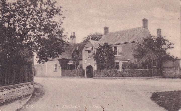 The Ship at Galveston in Gloucestershire (A. Prewett, Thornbury / The Cotswold Publishing Company).