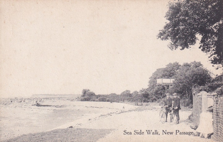 Seaside walk, New Passage, Severn Estuary (Gloucestershire) (Senior & Co., Bristol).