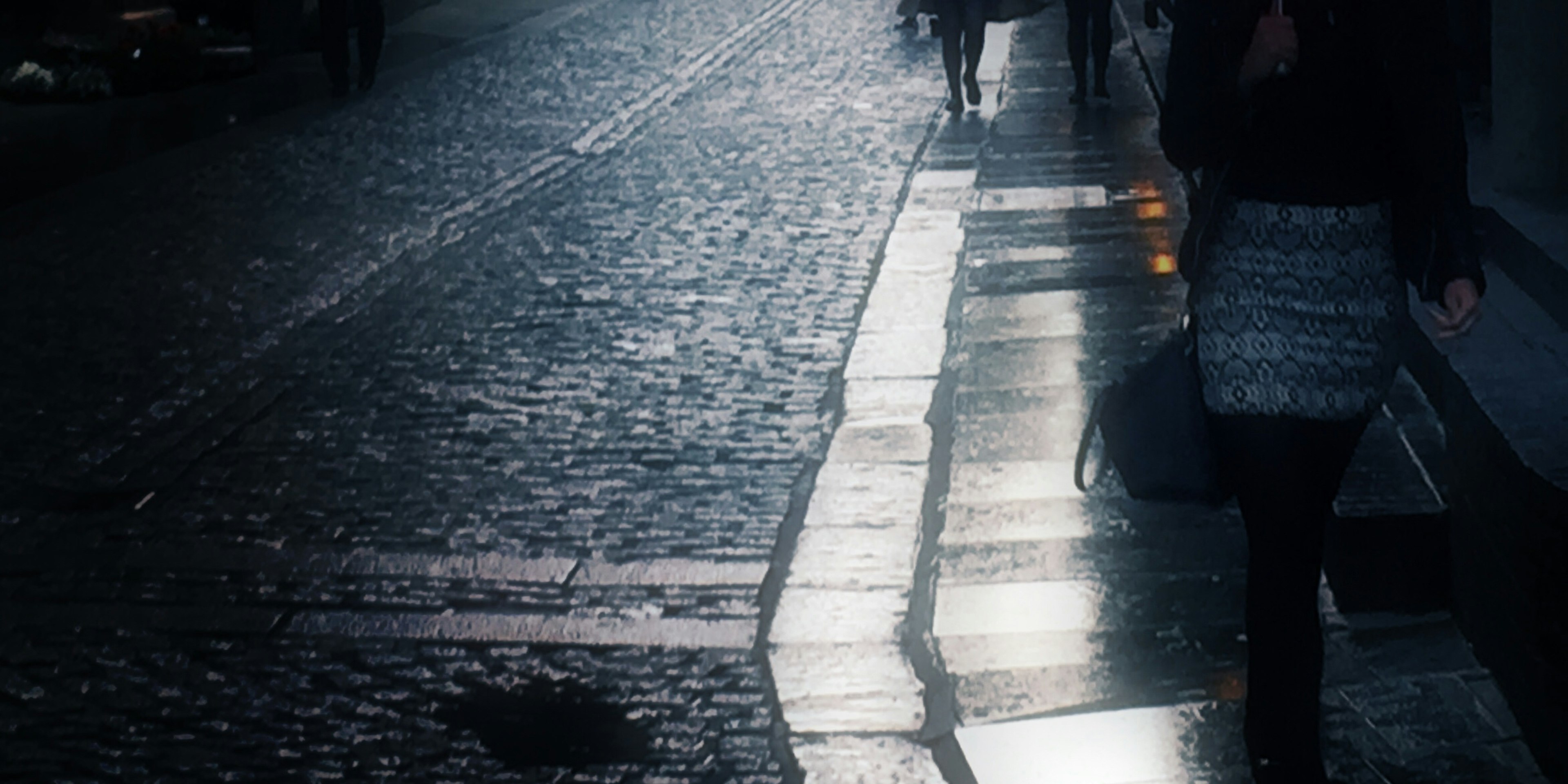 Heart monologues for Pula: “does a rose lose its colour in the rain?”