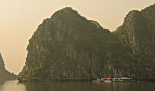 VIETNAM (2013)