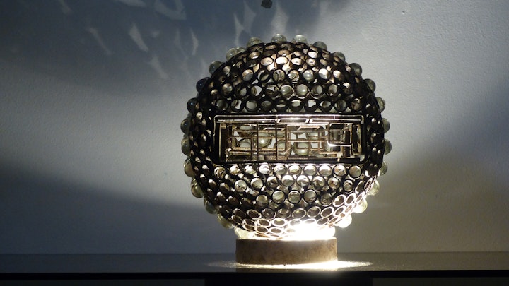 complex_silver_small -