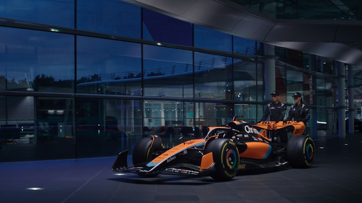 CONTACT - DP World ⋯ McLaren F1