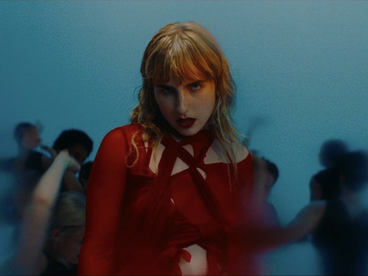"Sexless" Mary Middlefield Music Video