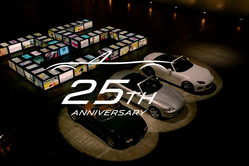 Commercial - MAZDA-ROADSTER 25th Anniversary