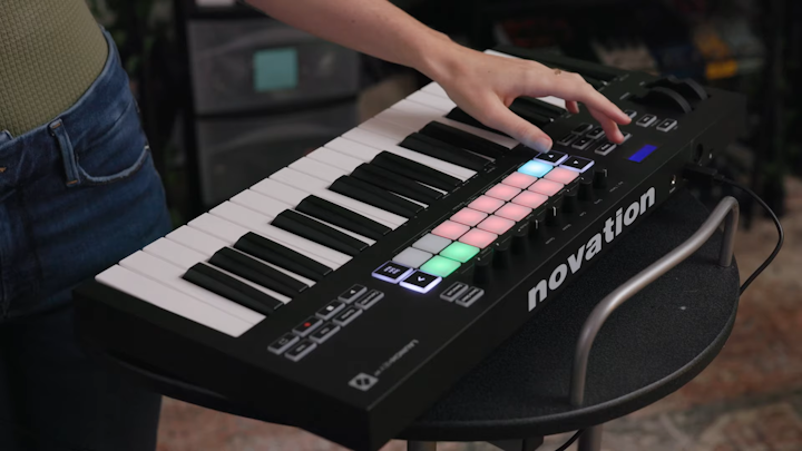 How to make a song on Launchkey in Ableton with Bad Snacks // Novation - 