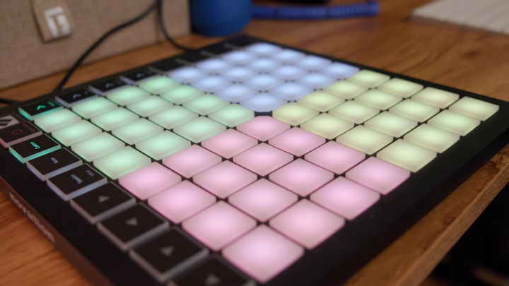 How to make a song on Launchkey in Ableton with Bad Snacks // Novation - 