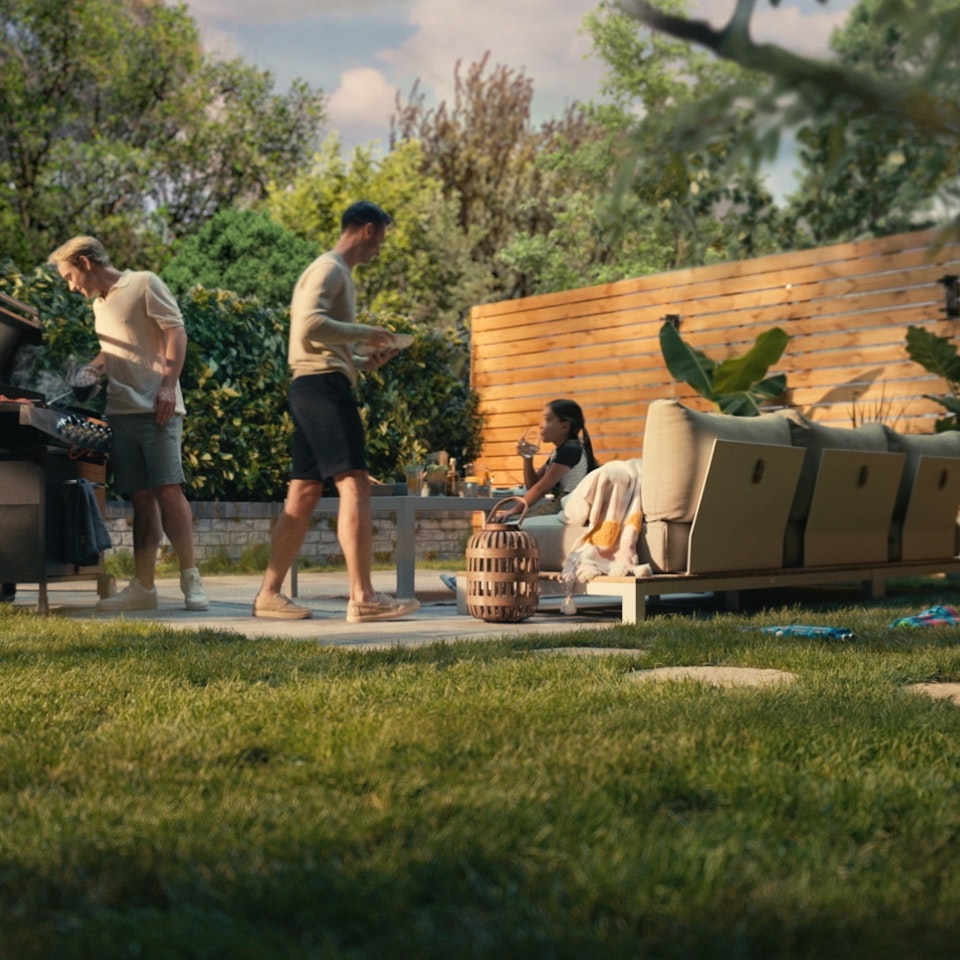 Jack Bulik  |  Colorist - Samsung - Terrace Backyard Growth