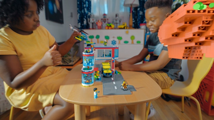 MR. WOLF - Lego x Kids Choice Awards