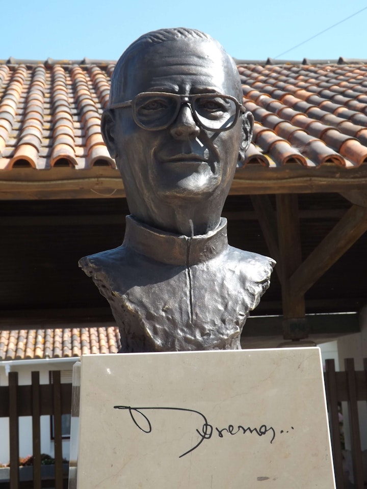 Monsenhor Bastos -