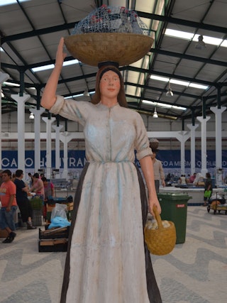 Vendedora de Galinhas