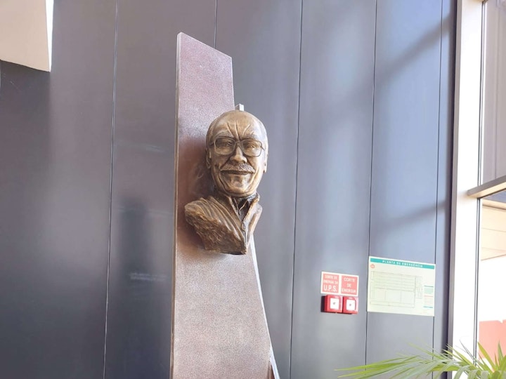 Monumento de Homenagem ao empresário José Alexandre Fonseca