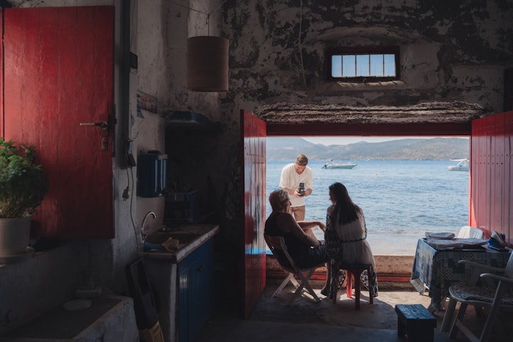 Fly Cycladic -