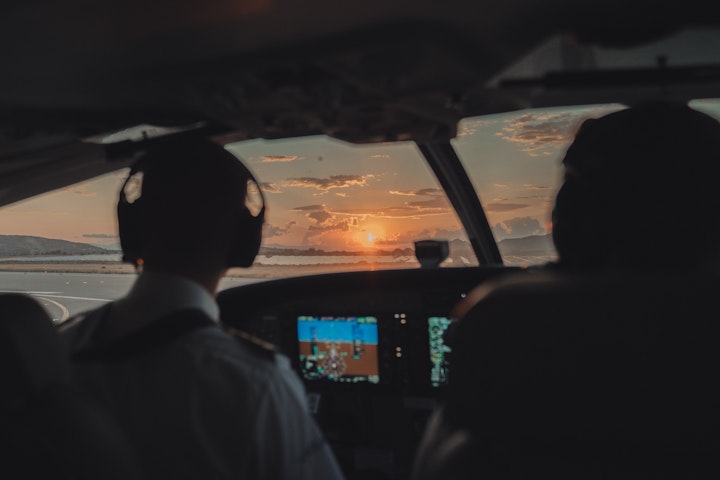 Fly Cycladic -