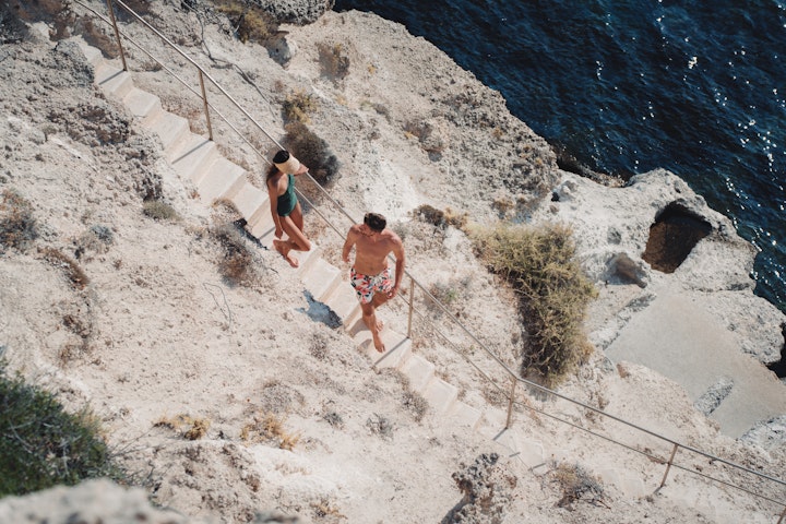 Fly Cycladic -