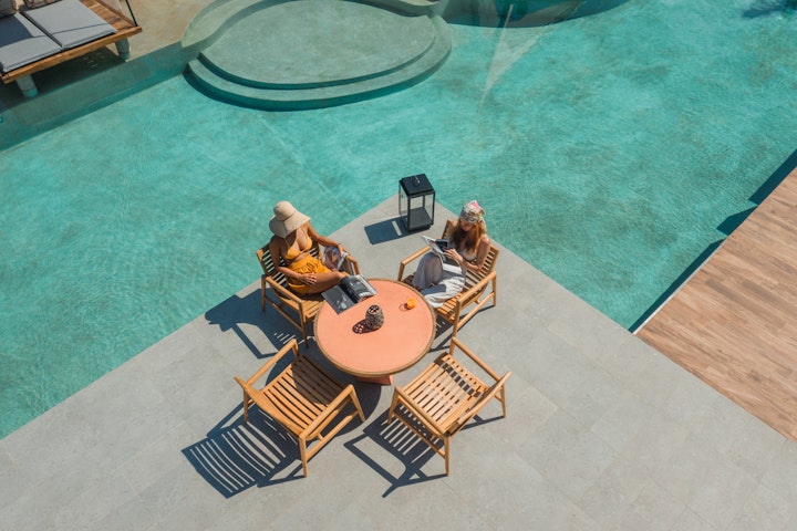 The Syntopia Hotel -