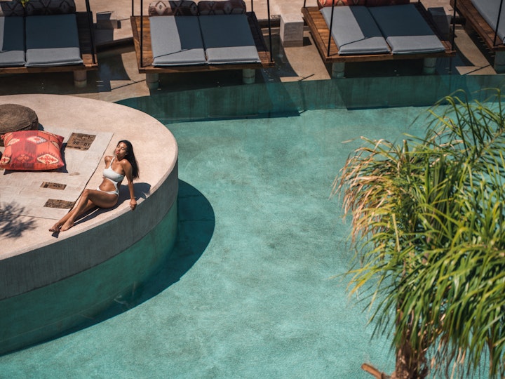 The Syntopia Hotel -