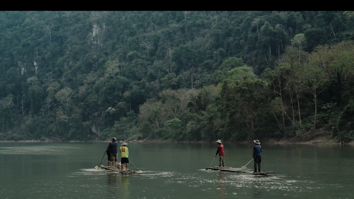 JEROME LES YEUX DANS LE BLEU LAOS