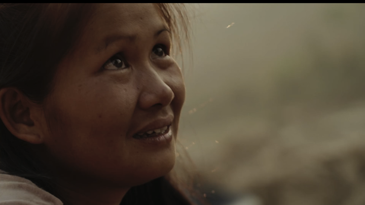 JEROME LES YEUX DANS LE BLEU LAOS