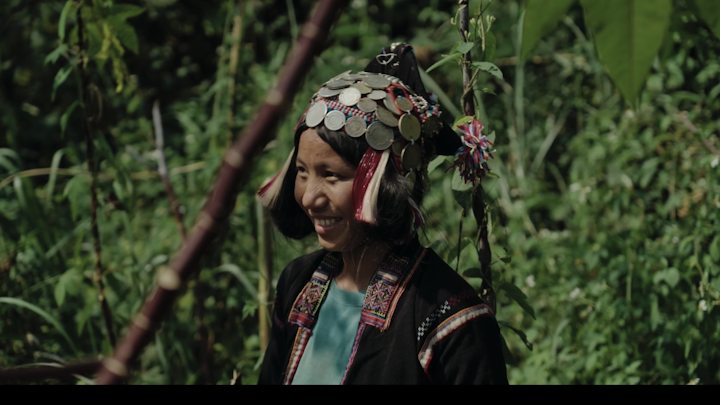 JEROME LES YEUX DANS LE BLEU LAOS