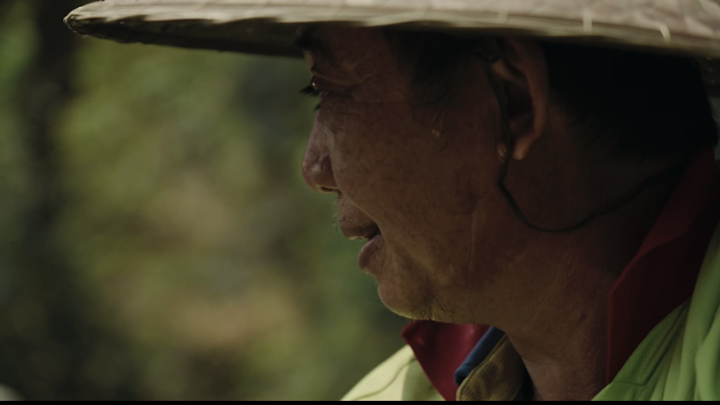 JEROME LES YEUX DANS LE BLEU LAOS