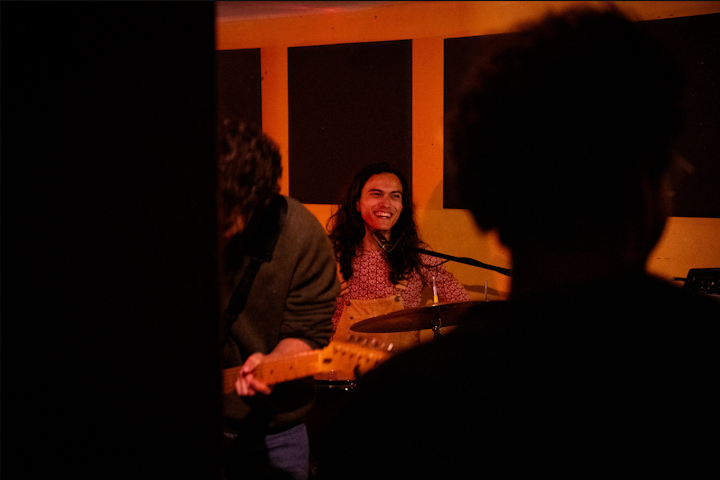 2023-03-14_00h49_33 -