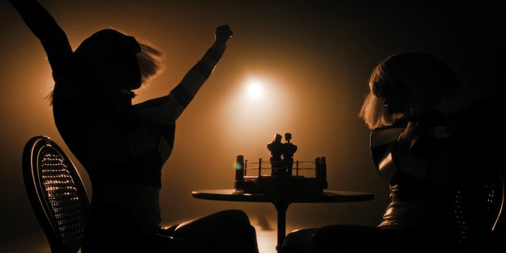 CASUAL FRIDAY - THE GAME - Movie Still from the Short Film Trailer "Darune Man - Within Me"
shot on Arri Amira and Celere HS Lenses
