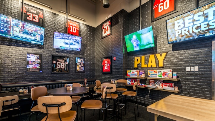 Cumberland Mall Remodel 
AOR: Design and Engineering, Inc.
Base Concept - Center Stage:  ChangeUp
Atlanta GA
