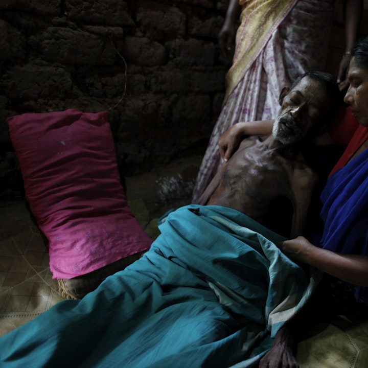 Single Images - Human Rights Watch, India