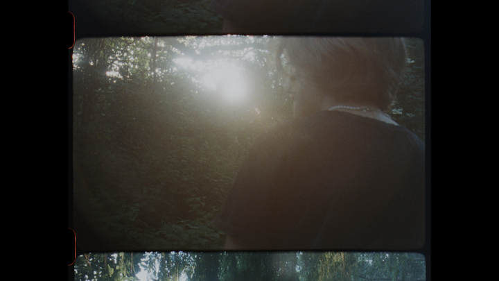 Take It With You When You Travel Far - Super 16 Film (Personal Project) - 