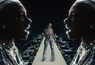 Megan Thee Stallion - HISS