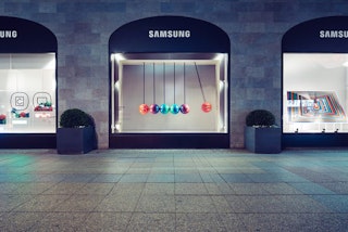 Samsung Windows - KaDeWe 'Experiential'