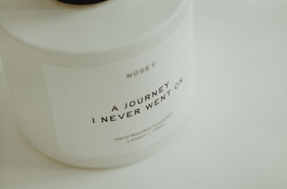 some thing beautiful high angle_closeUp