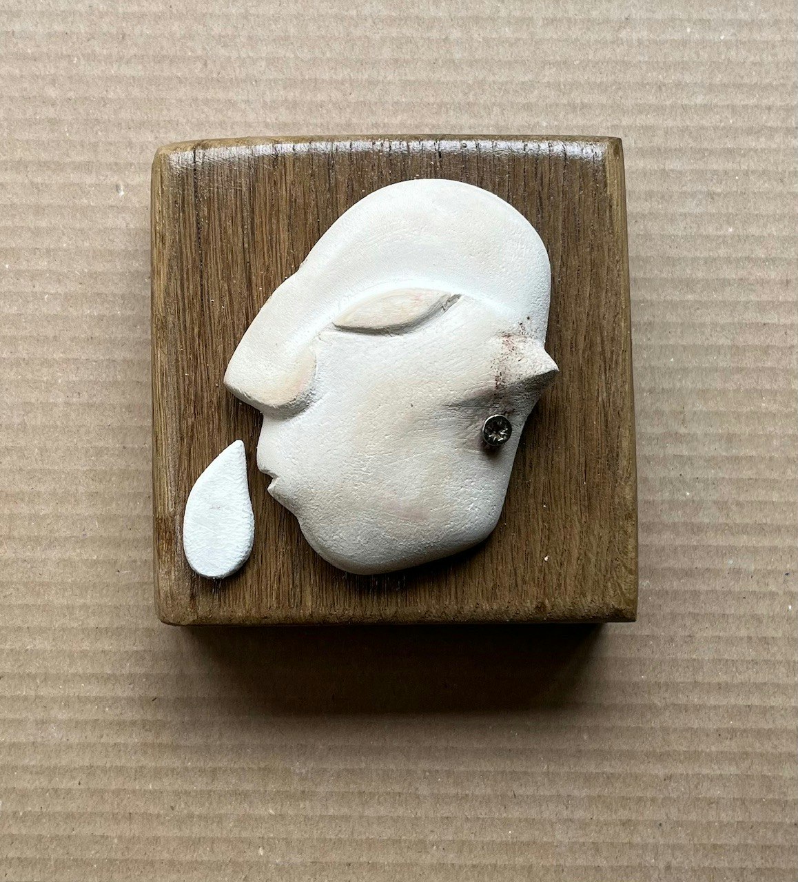 Snort - a mushroom carving by Alice Kin
