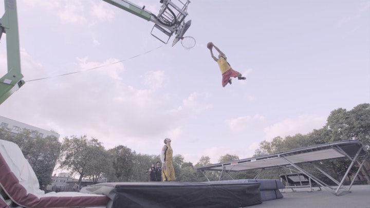 PEPSI MAX: 20 FOOT DUNK
