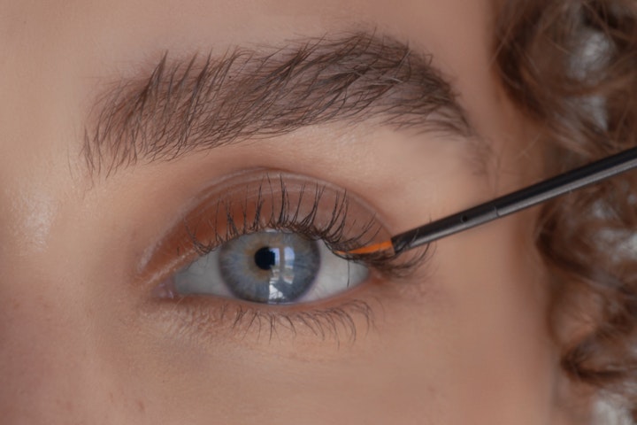 REVITALASH COSMETICS • SENSITIVE LASHES