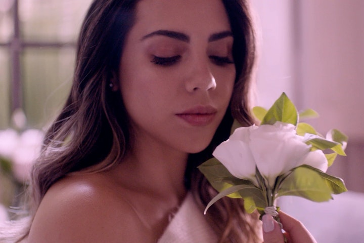 ESIKA MIA • FRAGRANCE