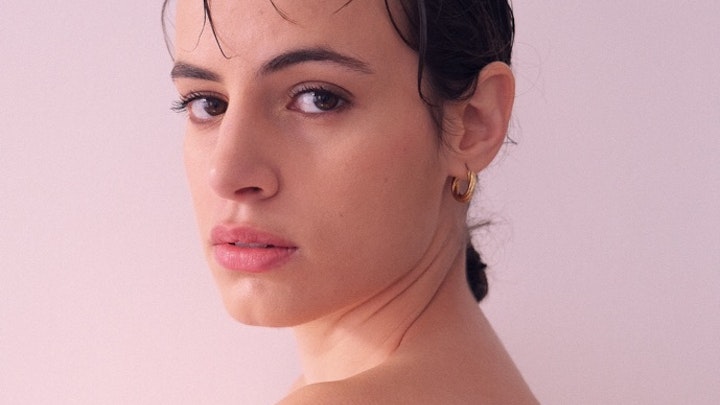 Angela Curri