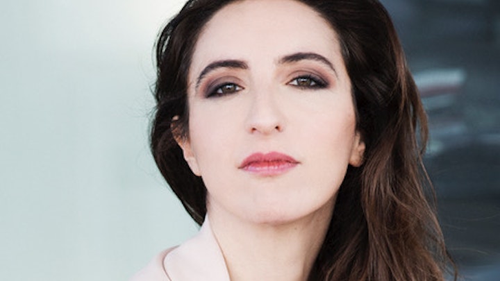 Anna Ferraioli Ravel