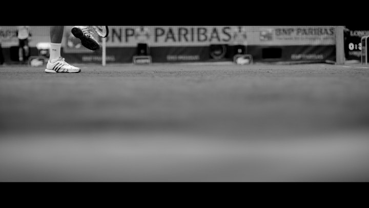 Roland-Garros - roland-garros_—_kairos (Original).00_00_59_04.Still008