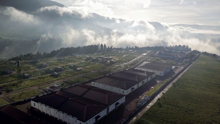 Ron Zacapa | The Art of Slow: Above The Clouds - 