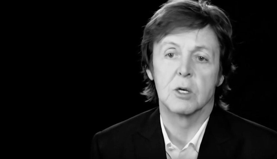 'Live Kisses' Paul McCartney -
