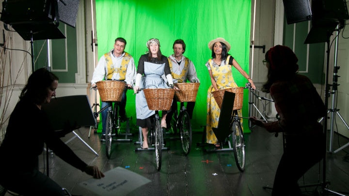 CHRISTMAS PARTY @ THE HOUSE OF ST BARNABAS