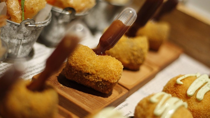 21ST BIRTHDAY LUNCH @ LOST & CO.