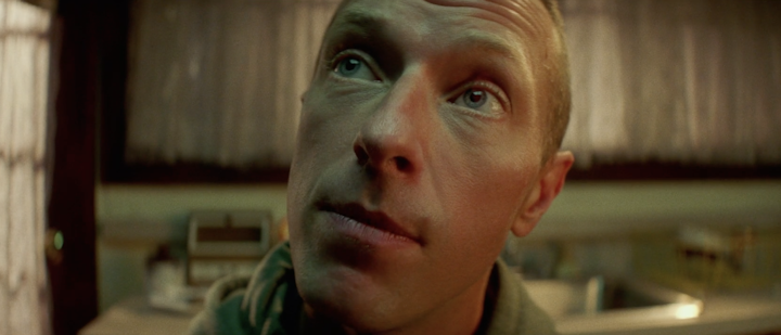 Coldplay- Champion Of The World  / Dir: Cloé Bailly / Caviar