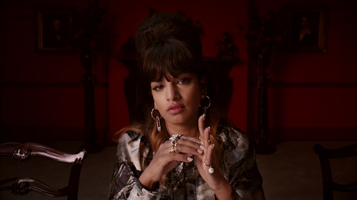 BURBERRY | Festive 60s