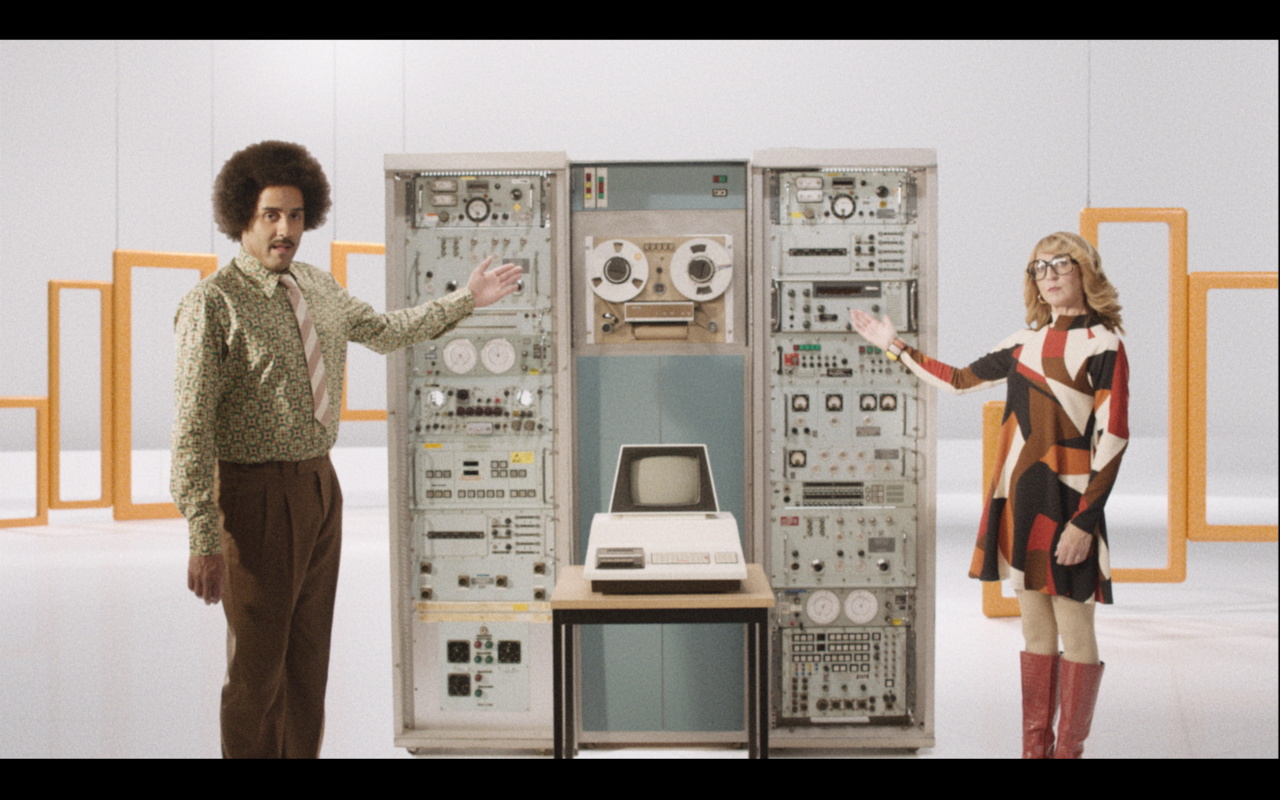 COMPUTER - Simon Levene