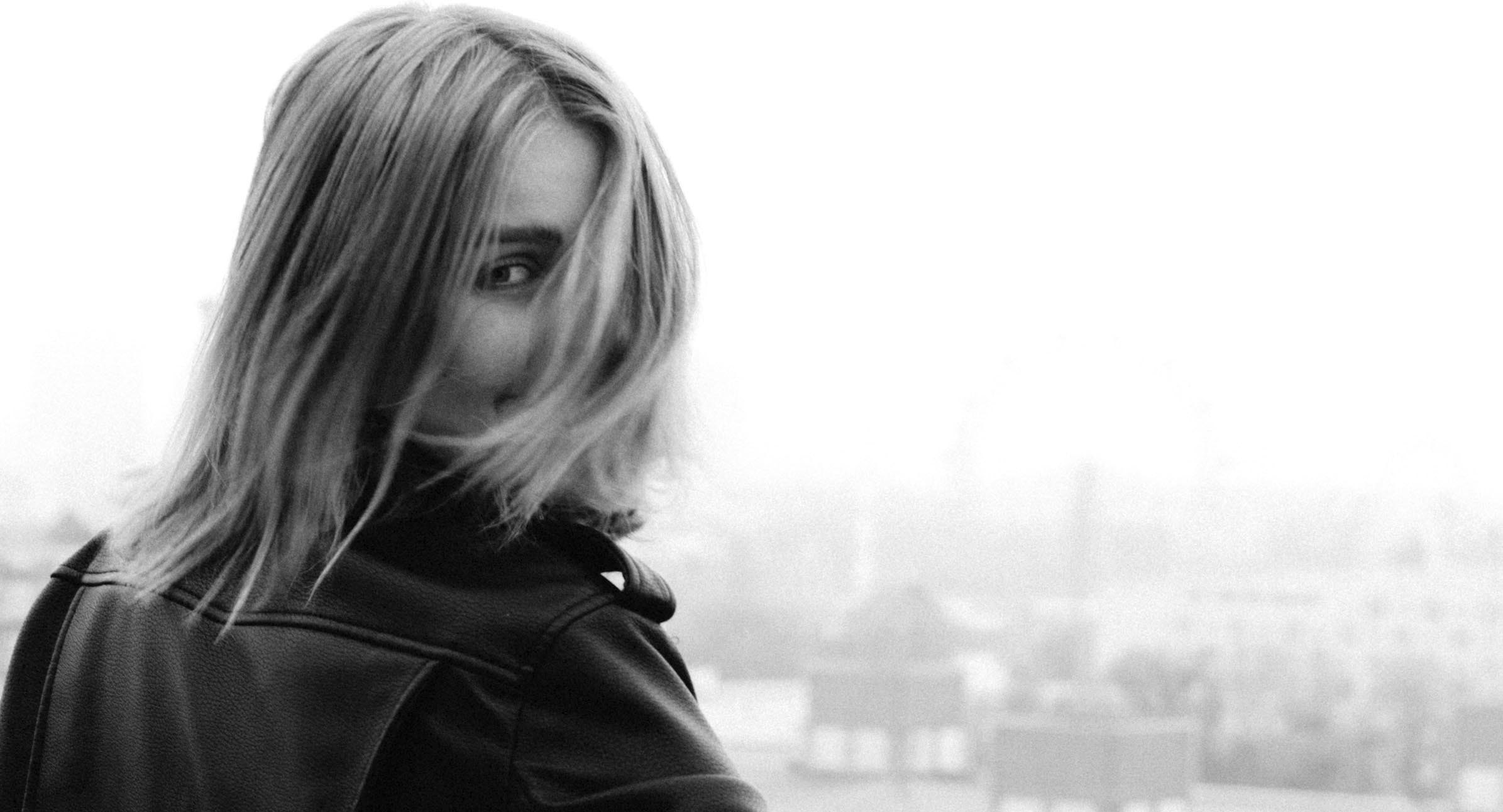 Kajsa Rhodin - Elena Kajsa Rhodin - Elena