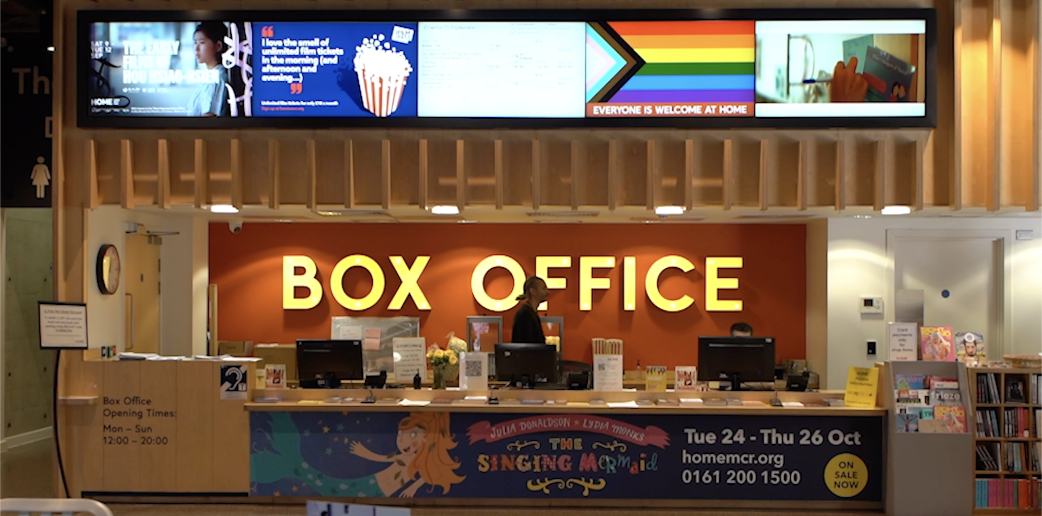 A front desk with the words