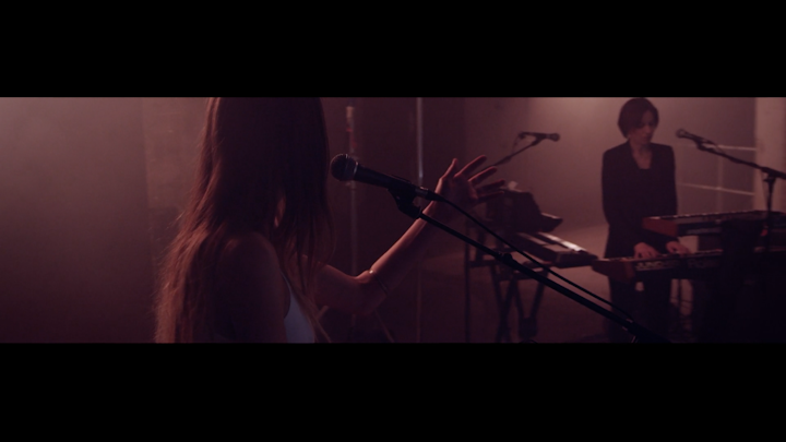Rosie Lowe | Who's That Girl? (Live) - 