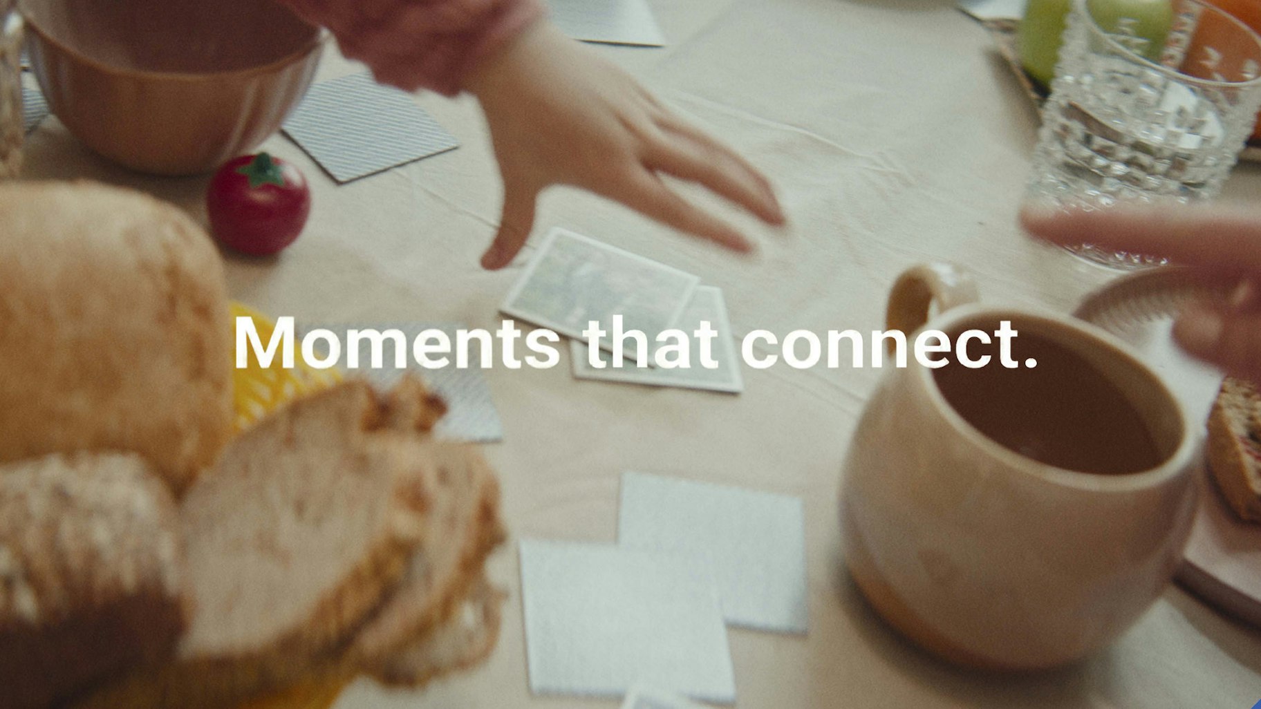 Ravensburger | Moments That Connect -